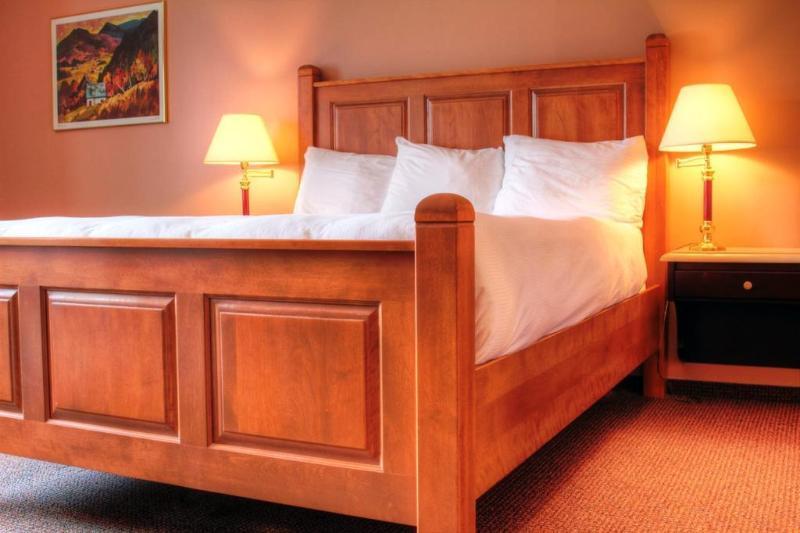 Hotel Baie Saint Paul Esterno foto